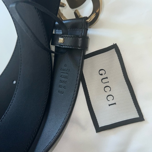 Gucci LEATHER BELT WITH PEARL DOUBLE G - Picture 2 of 6